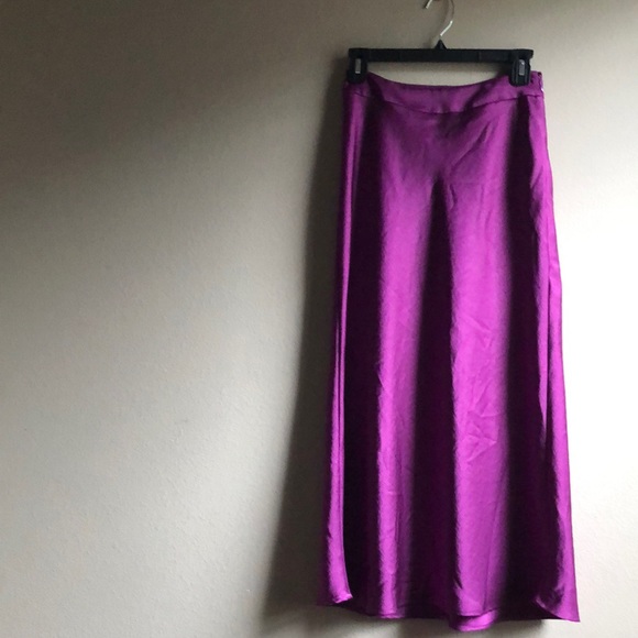 Sezane Sandy Fuchsia Midi Skirt - Picture 2 of 8